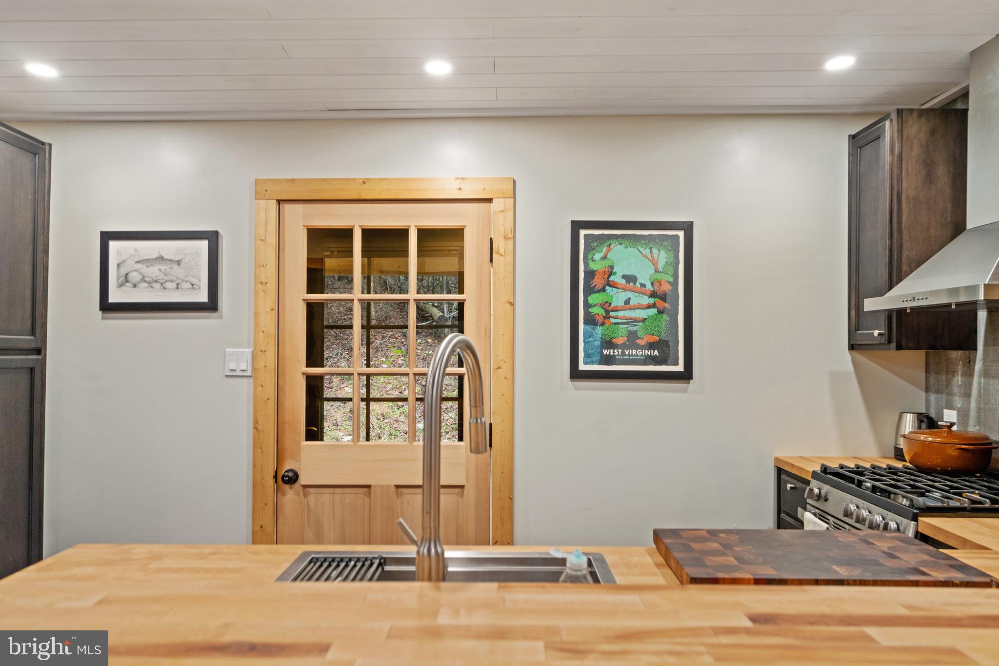 CACAPON RIVER RAPIDS - Residential