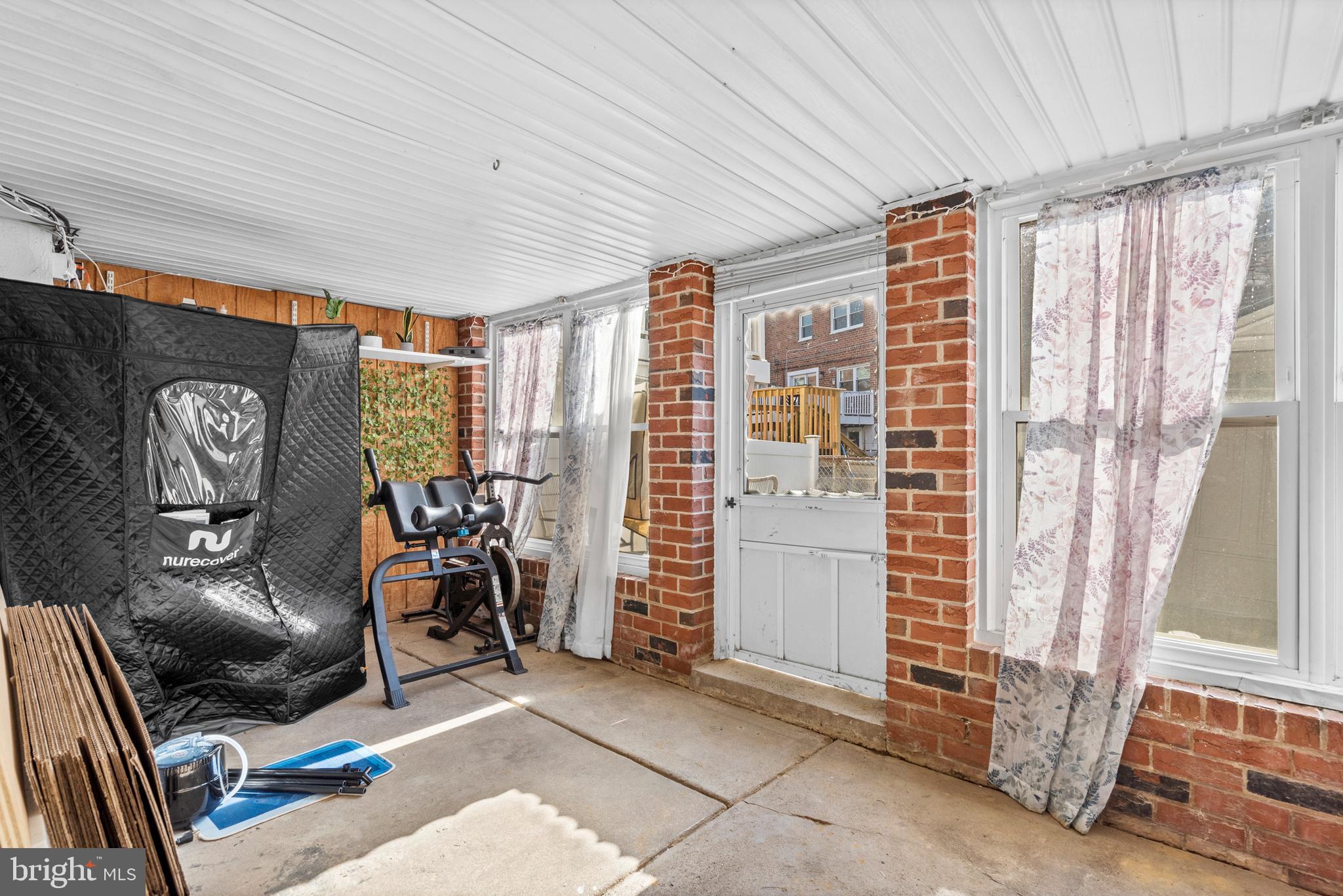 PARKWOOD - Residential