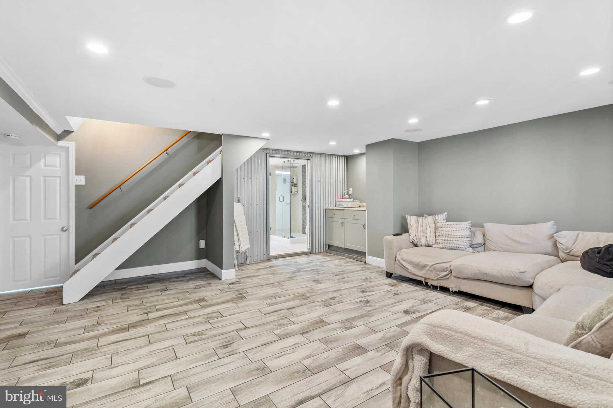 PARKWOOD - Residential