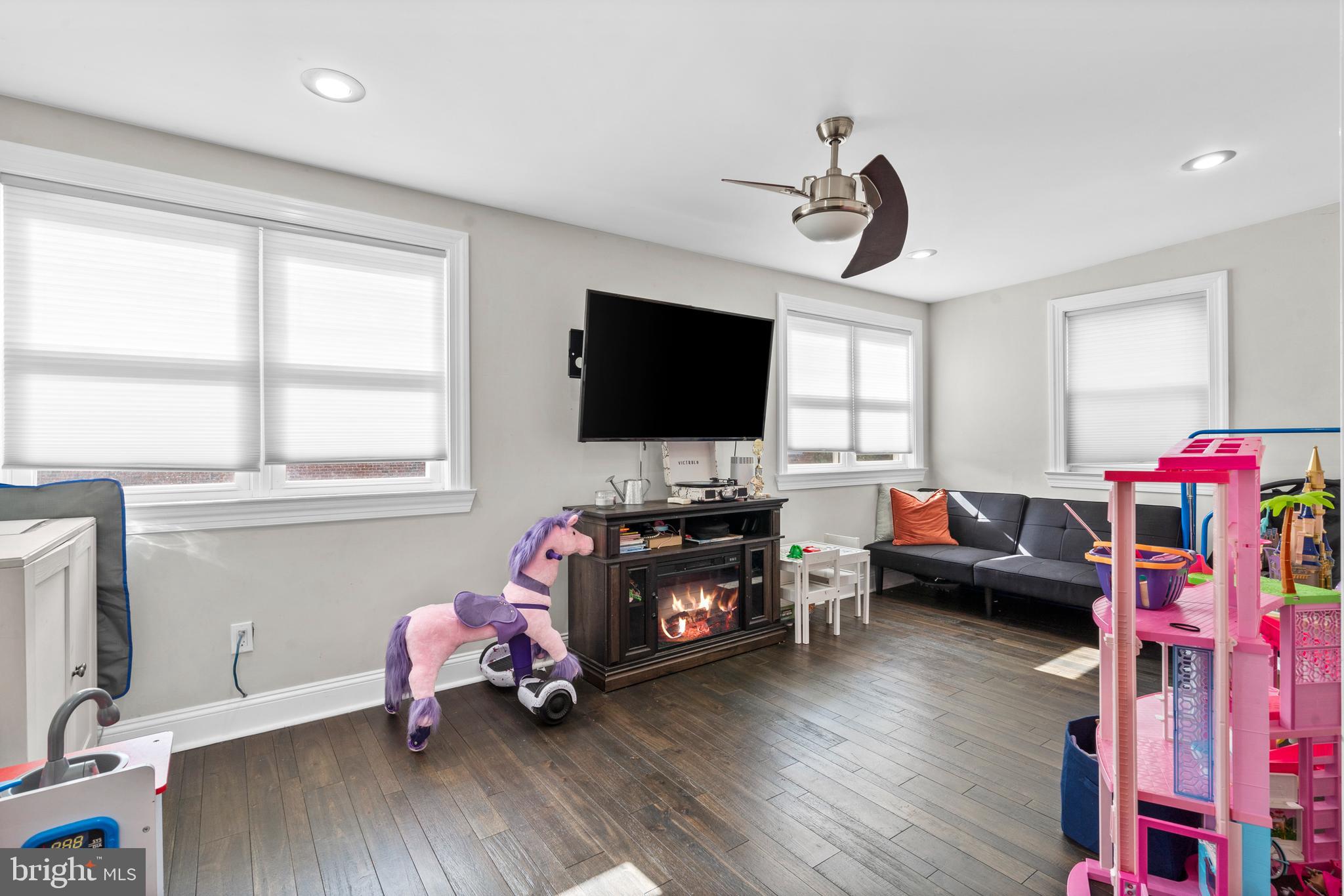 PARKWOOD - Residential