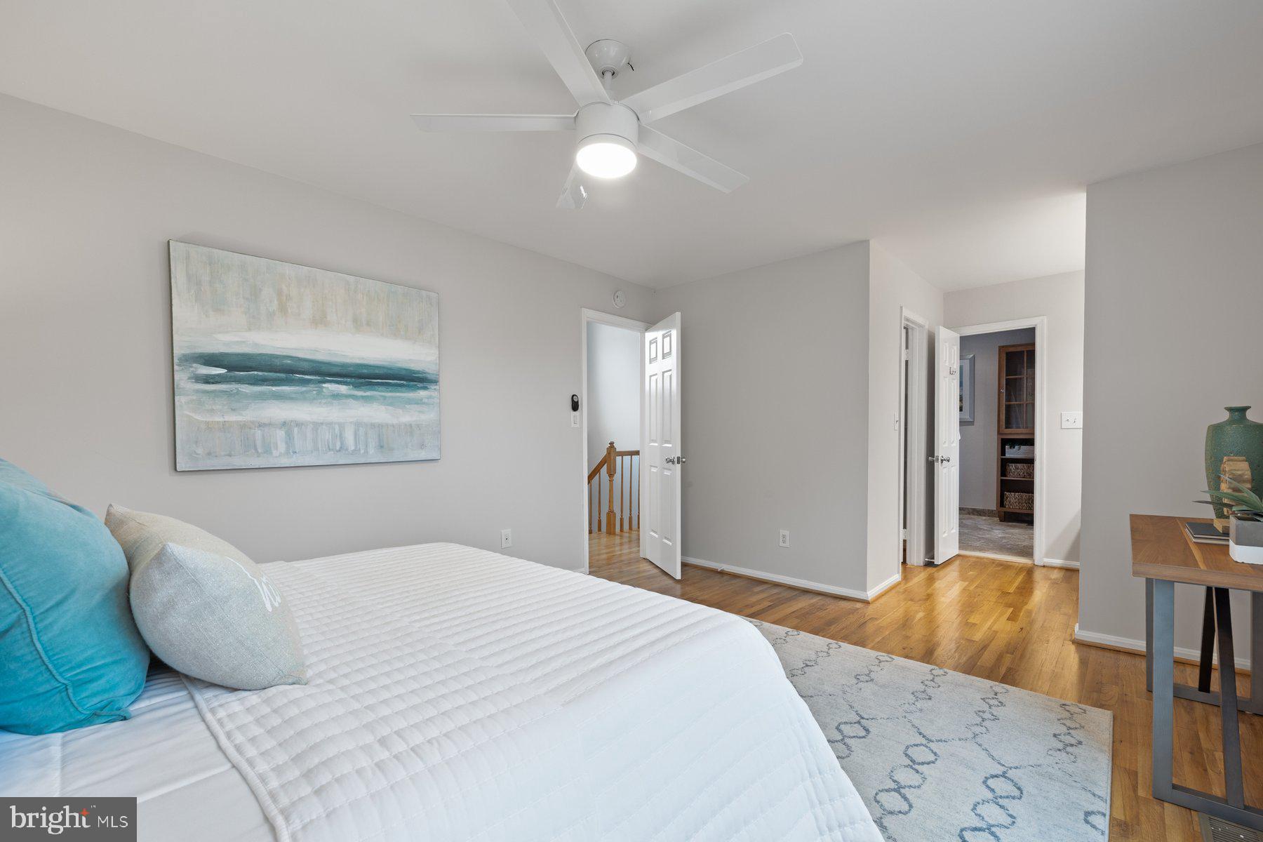 MEADOWGATE - Residential