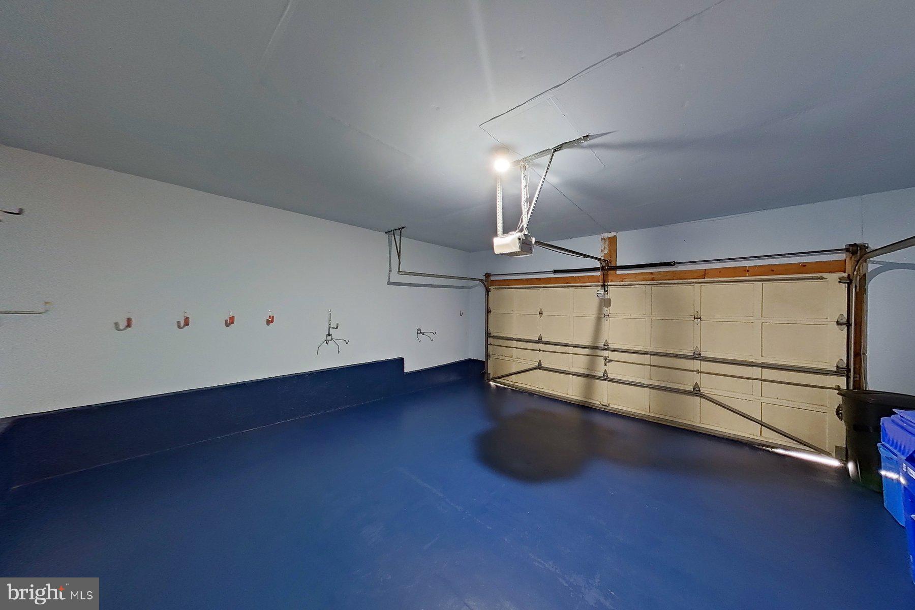 MEADOWGATE - Residential