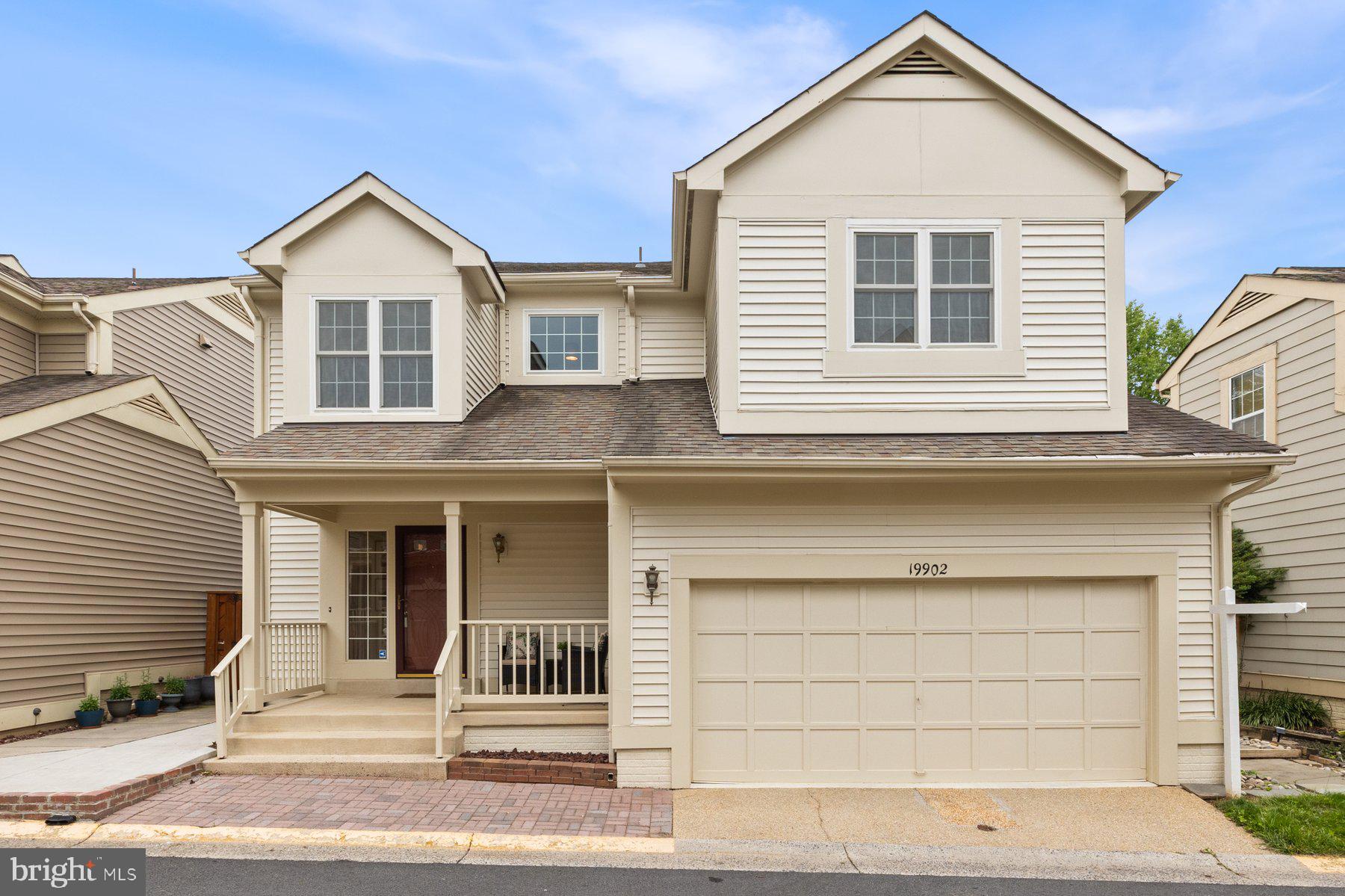 MEADOWGATE - Residential