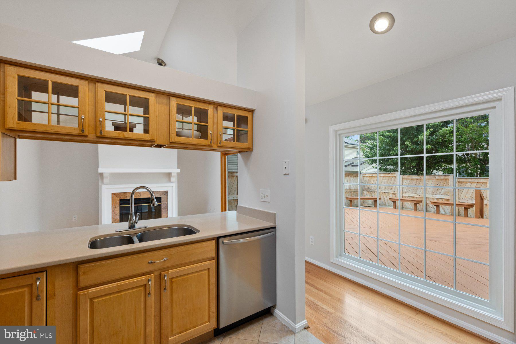 MEADOWGATE - Residential