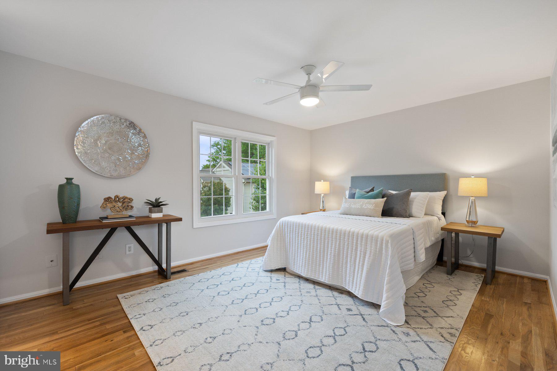 MEADOWGATE - Residential