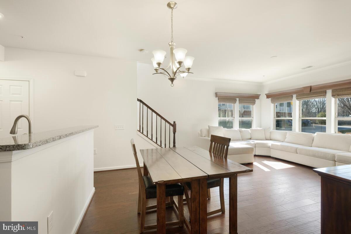 CROWN - Residential