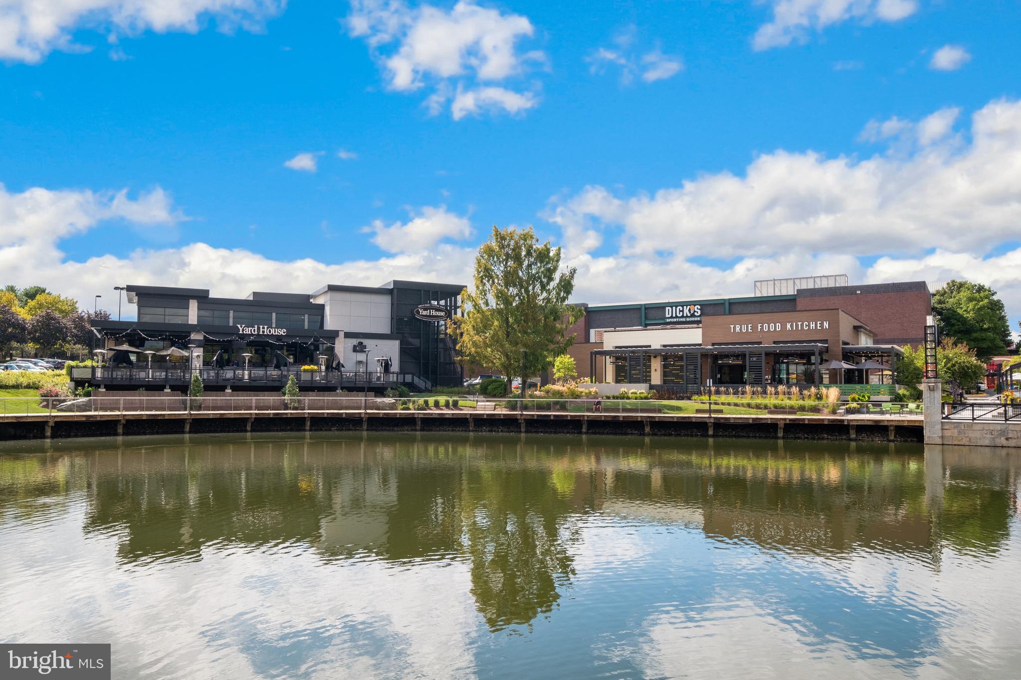 CROWN - Residential