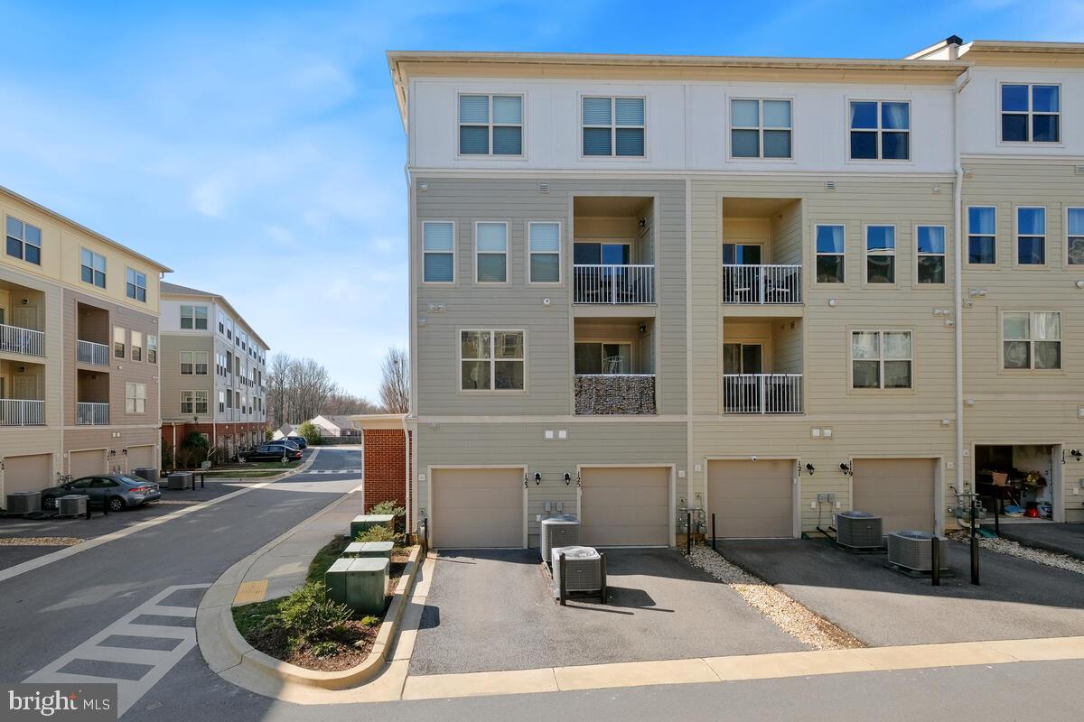 CROWN - Residential
