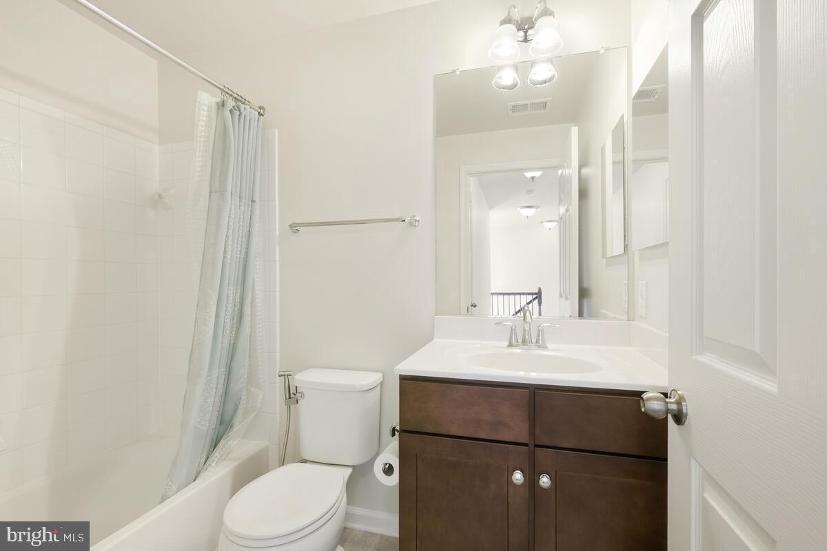 CROWN - Residential