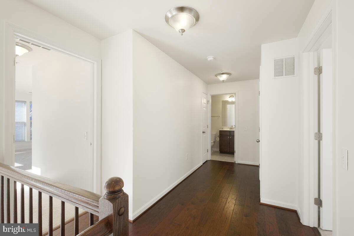 CROWN - Residential