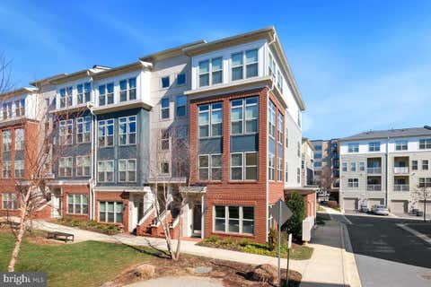 Townhouse For Sale - 123 Copley Circle #35-A<br/> GAITHERSBURG, MD 20878