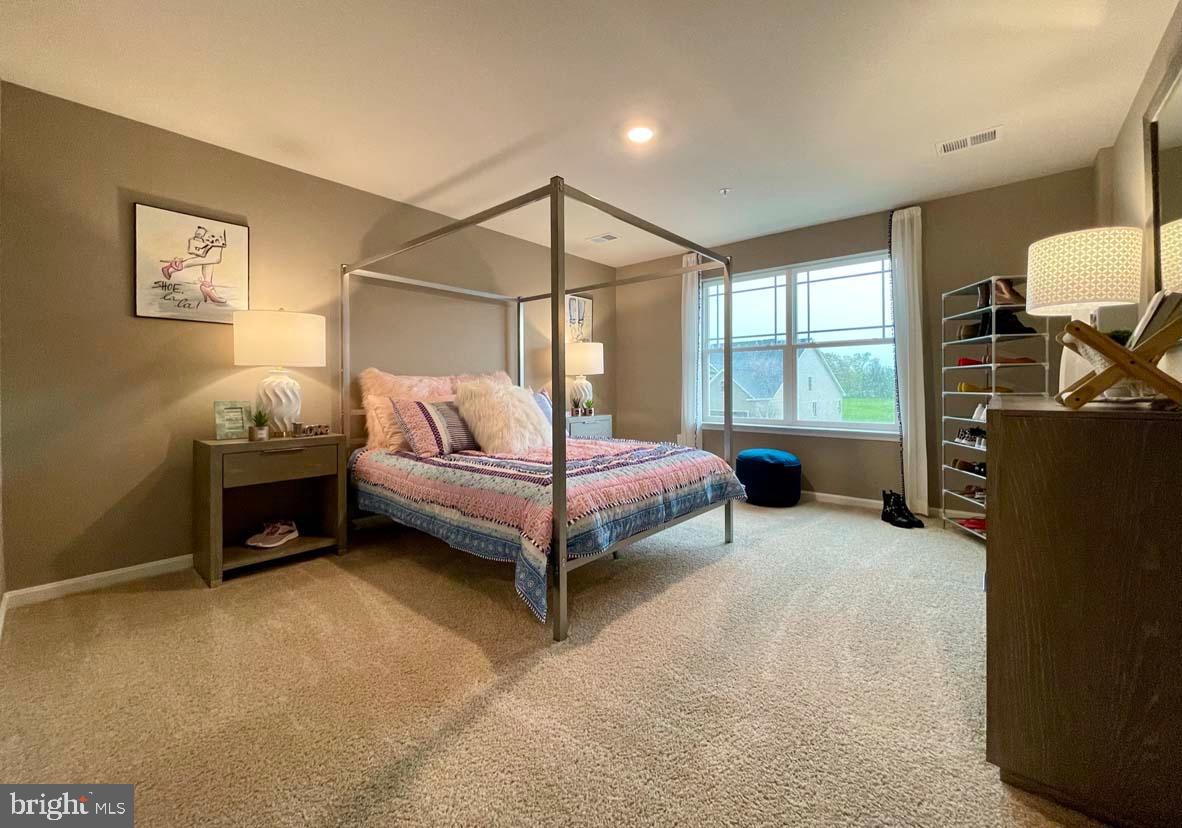 HERITAGE TRACE - Residential