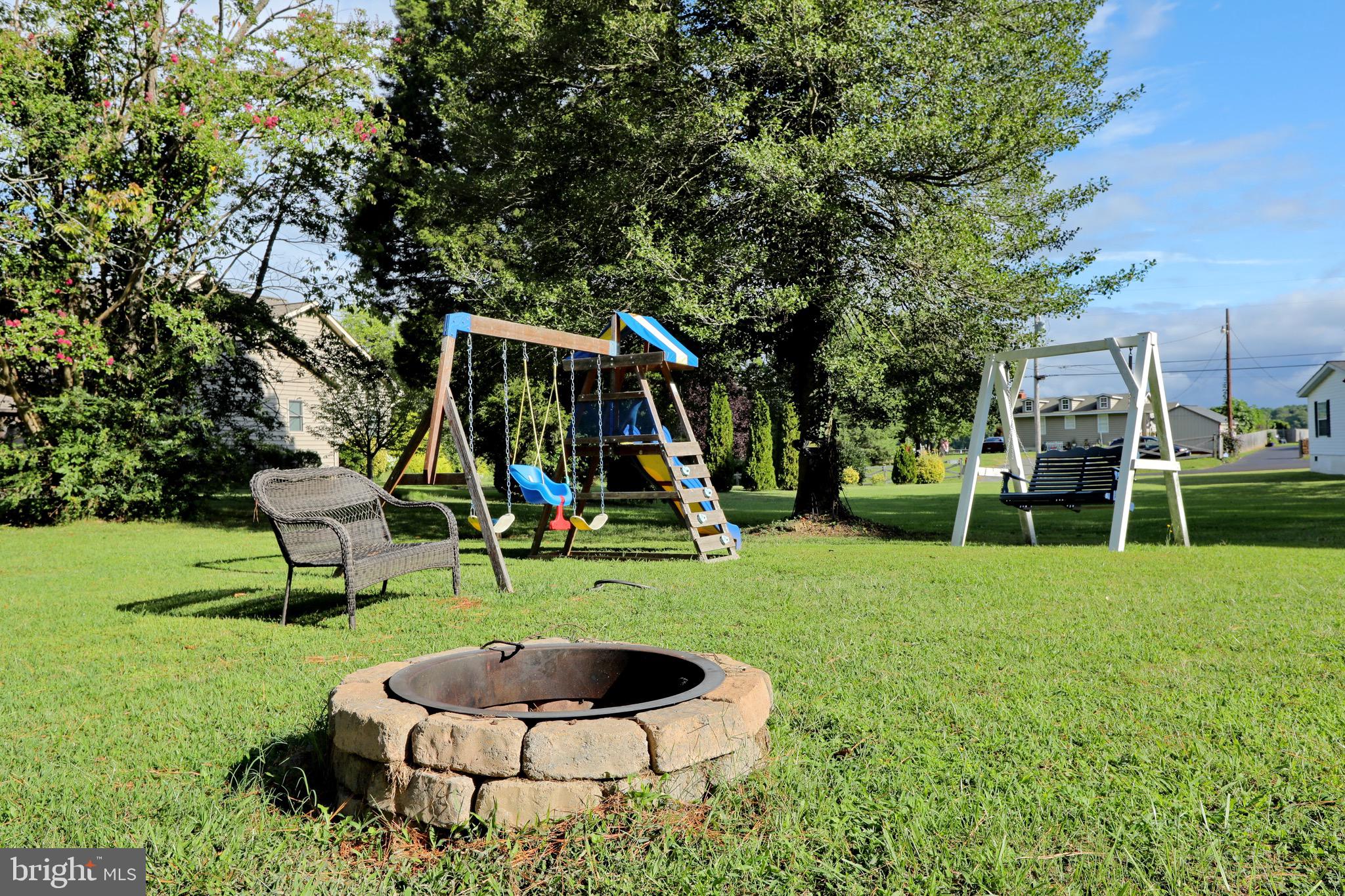 COBB ISLAND - Residential