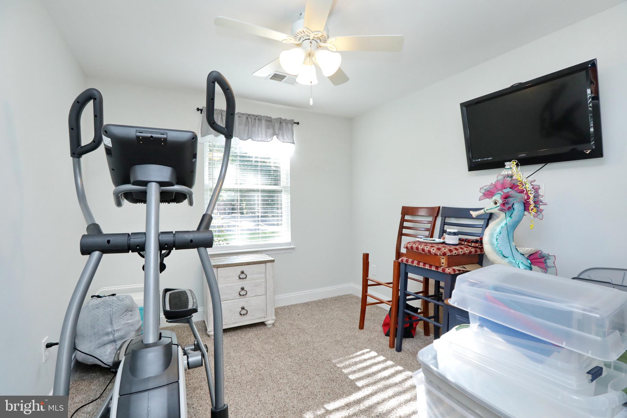 COBB ISLAND - Residential