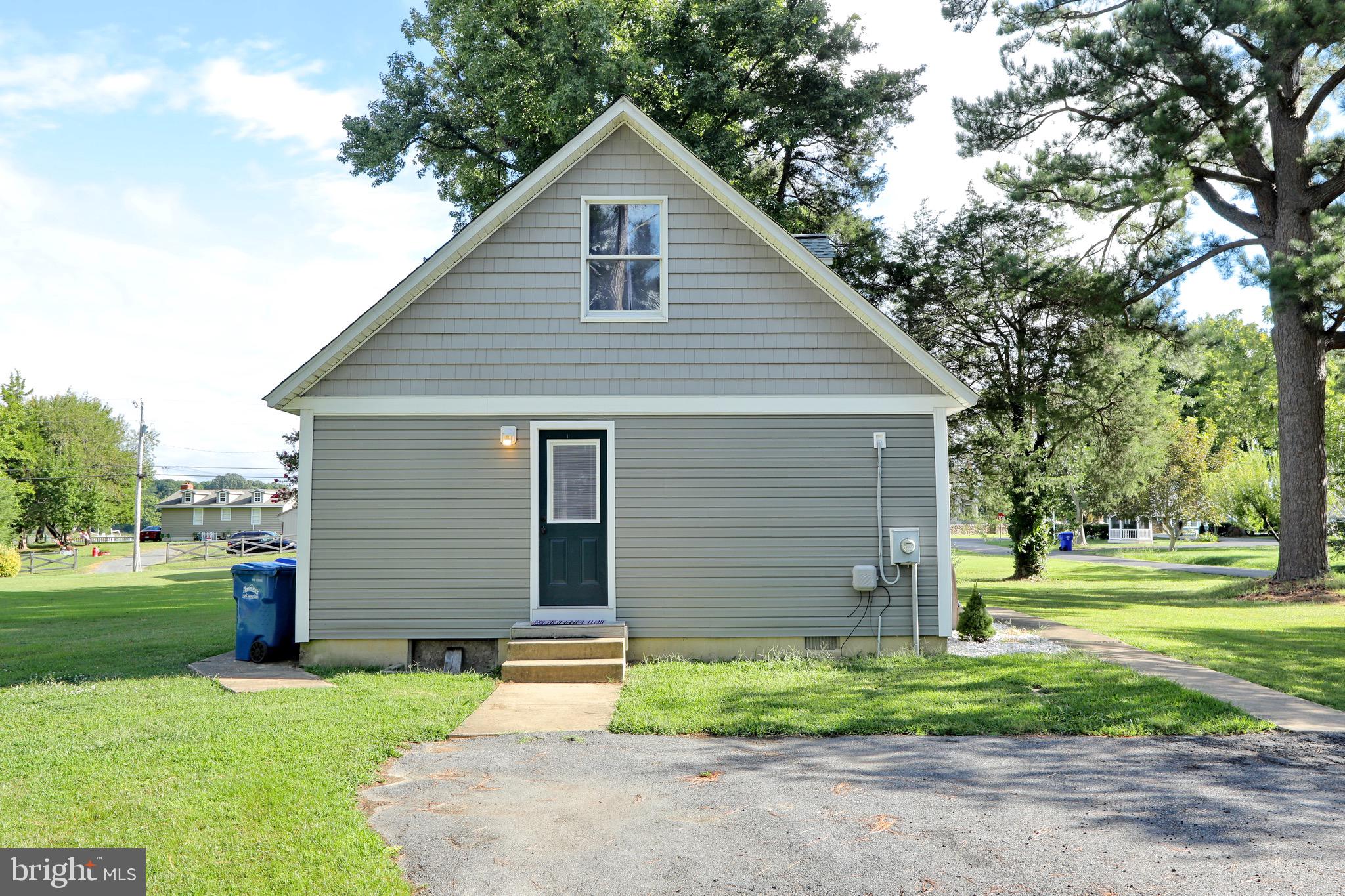COBB ISLAND - Residential
