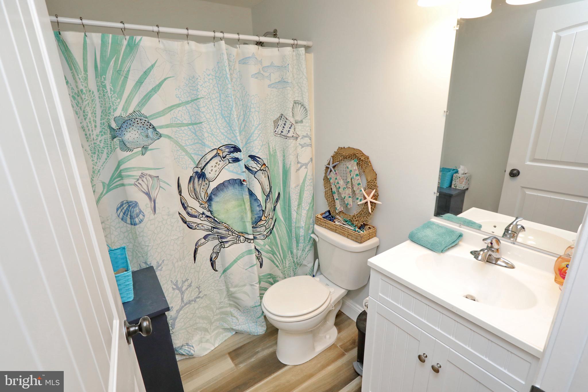 COBB ISLAND - Residential