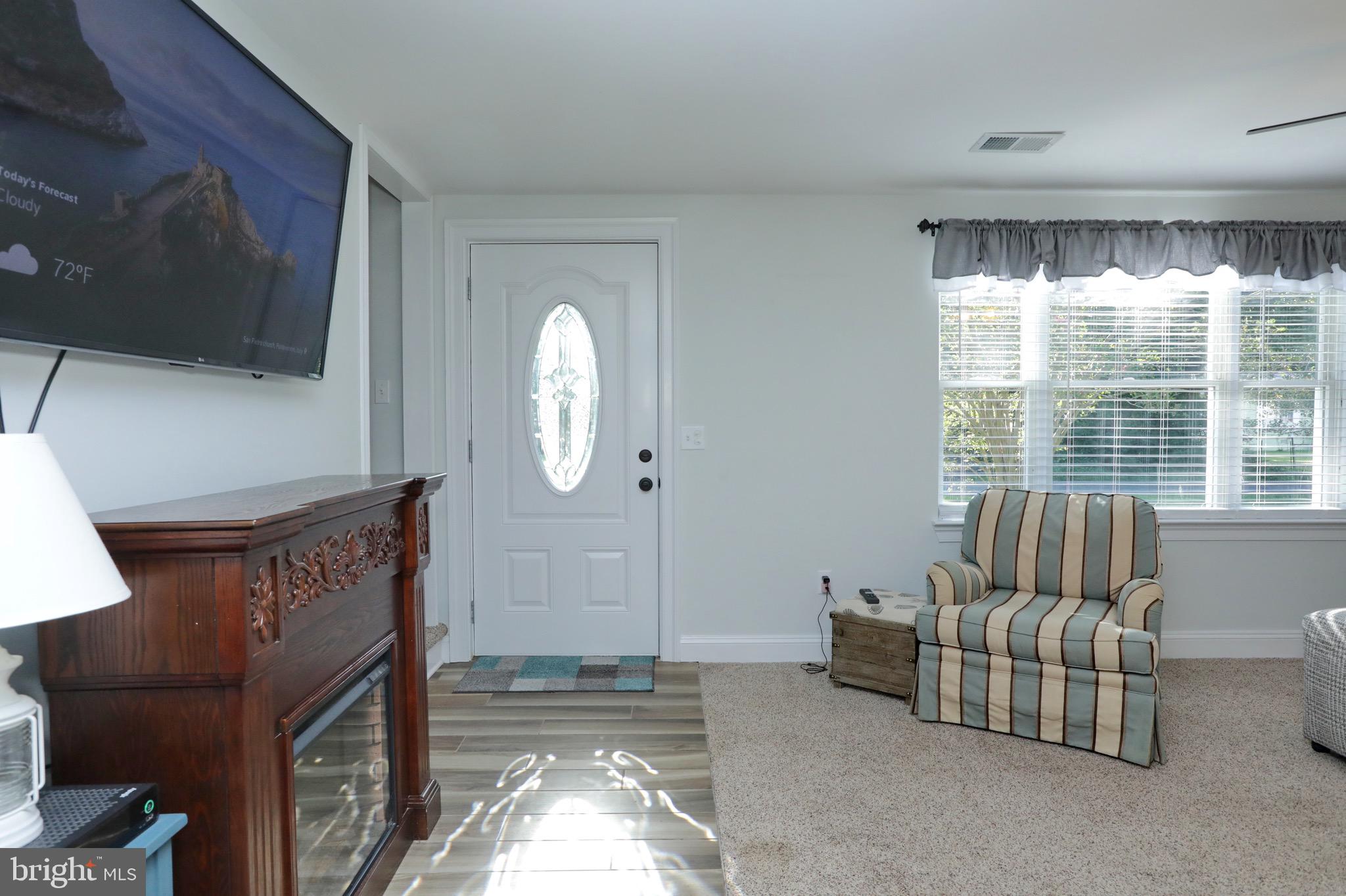 COBB ISLAND - Residential