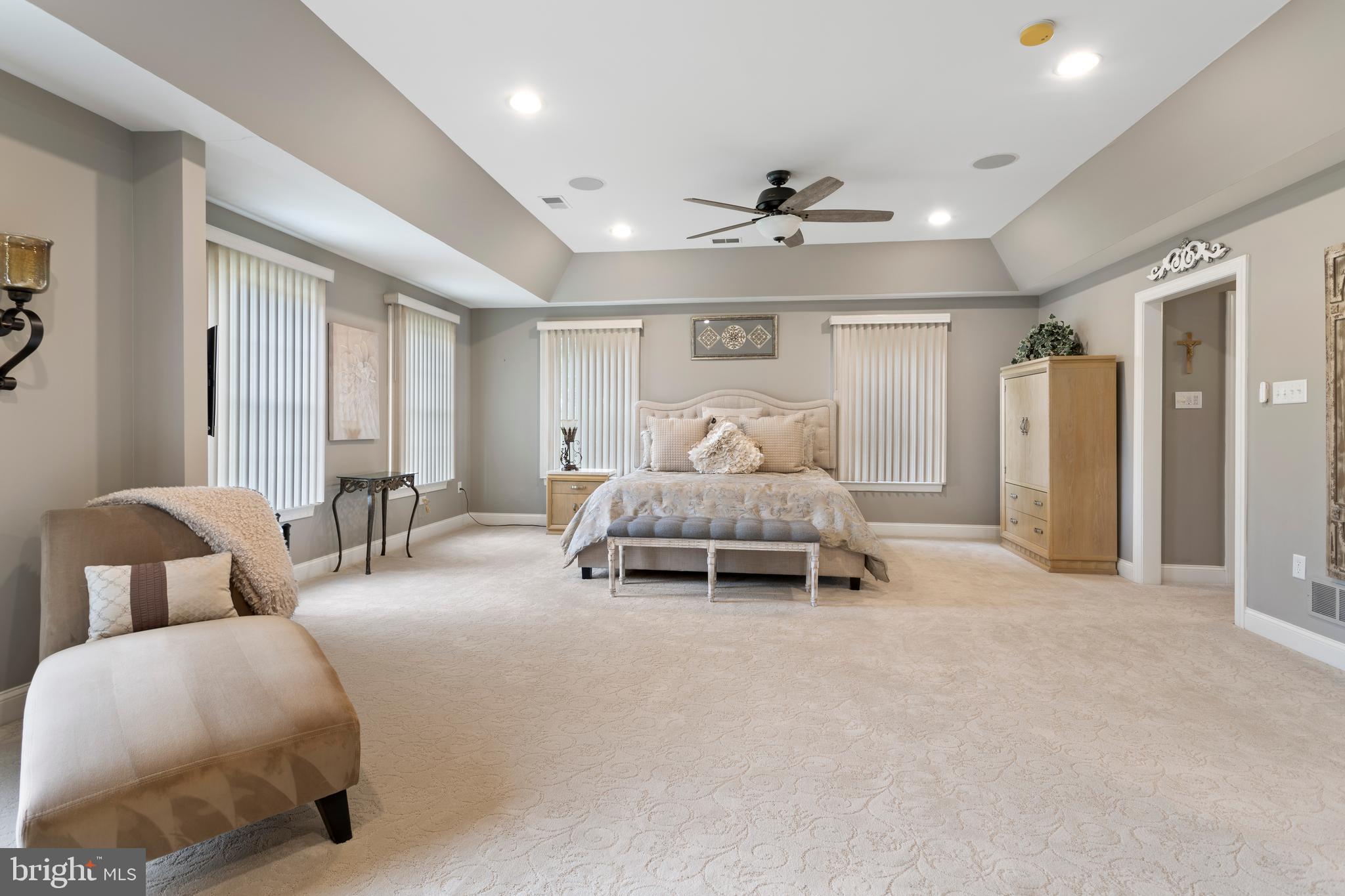 GREYSTONE - Residential