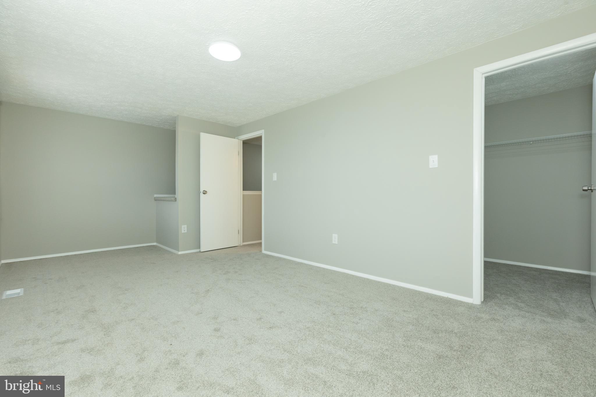 FARMBROOK - Residential