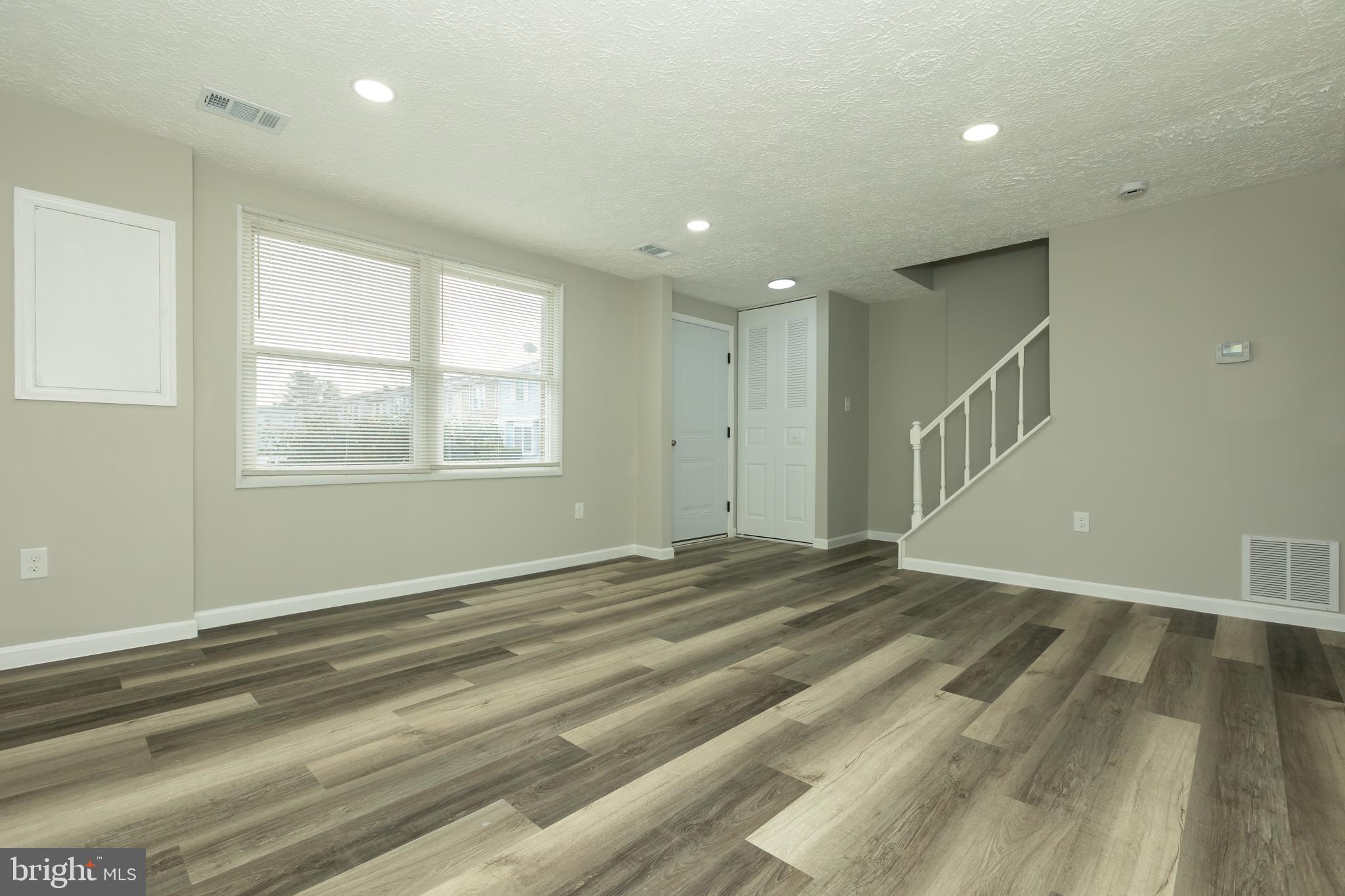 FARMBROOK - Residential