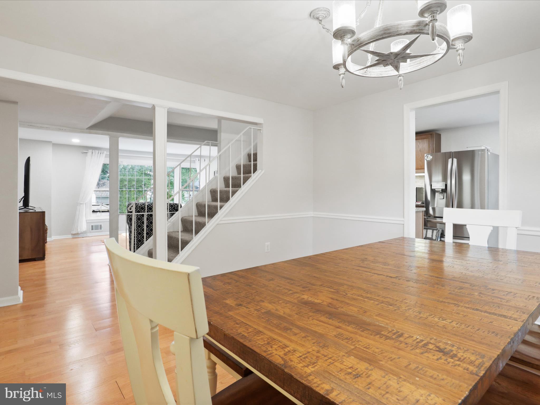 PINEWOOD LAKE - Residential