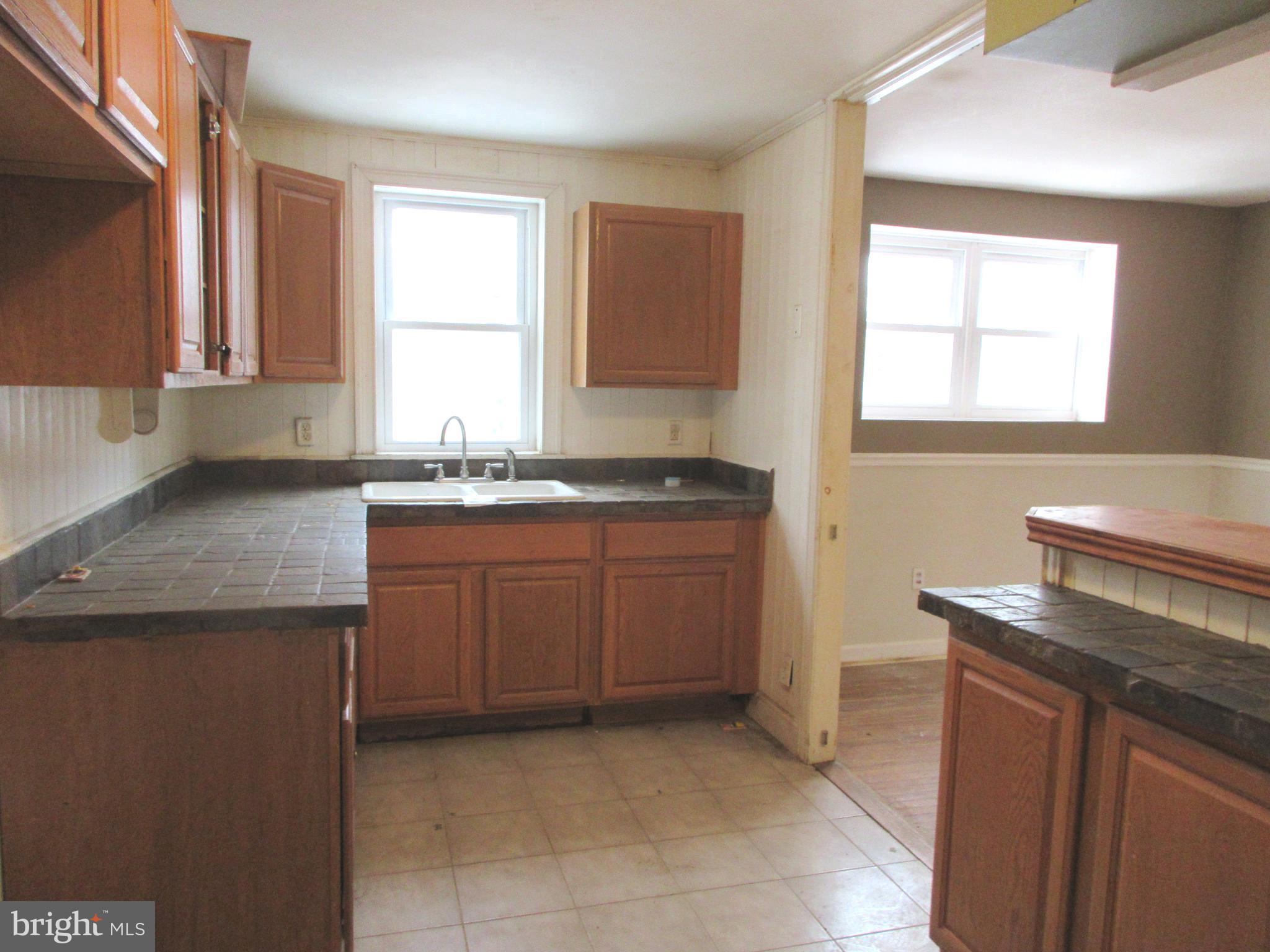 MAYFAIR (EAST) - Residential