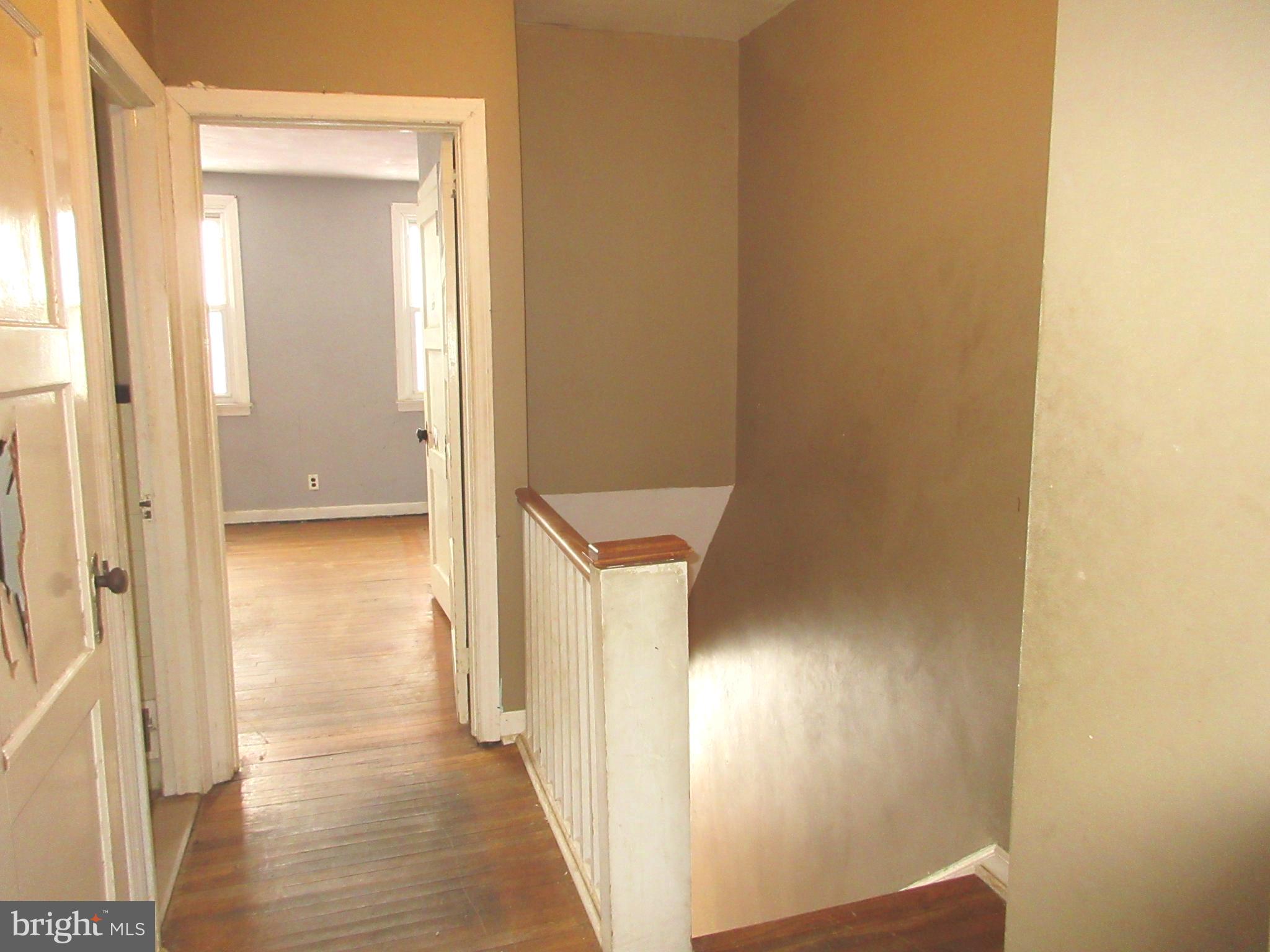 MAYFAIR (EAST) - Residential