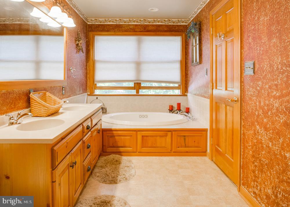 COTTONWOOD - Residential