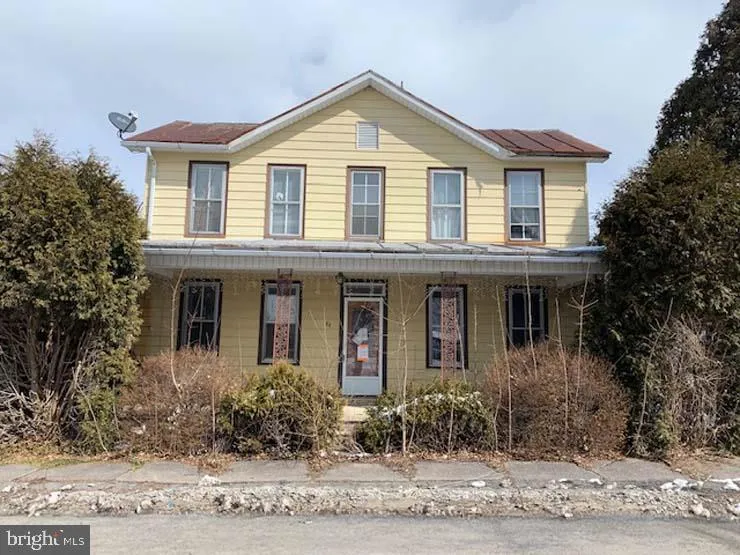 44 Paradise Street, Paradise Twp, PA 17562