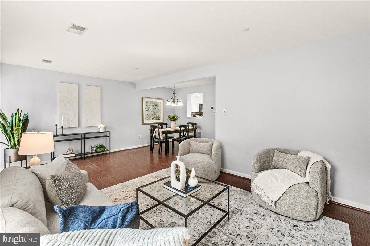 NEW MARKET WEST - Residential