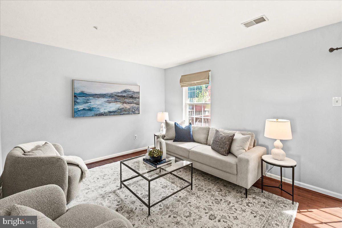 NEW MARKET WEST - Residential