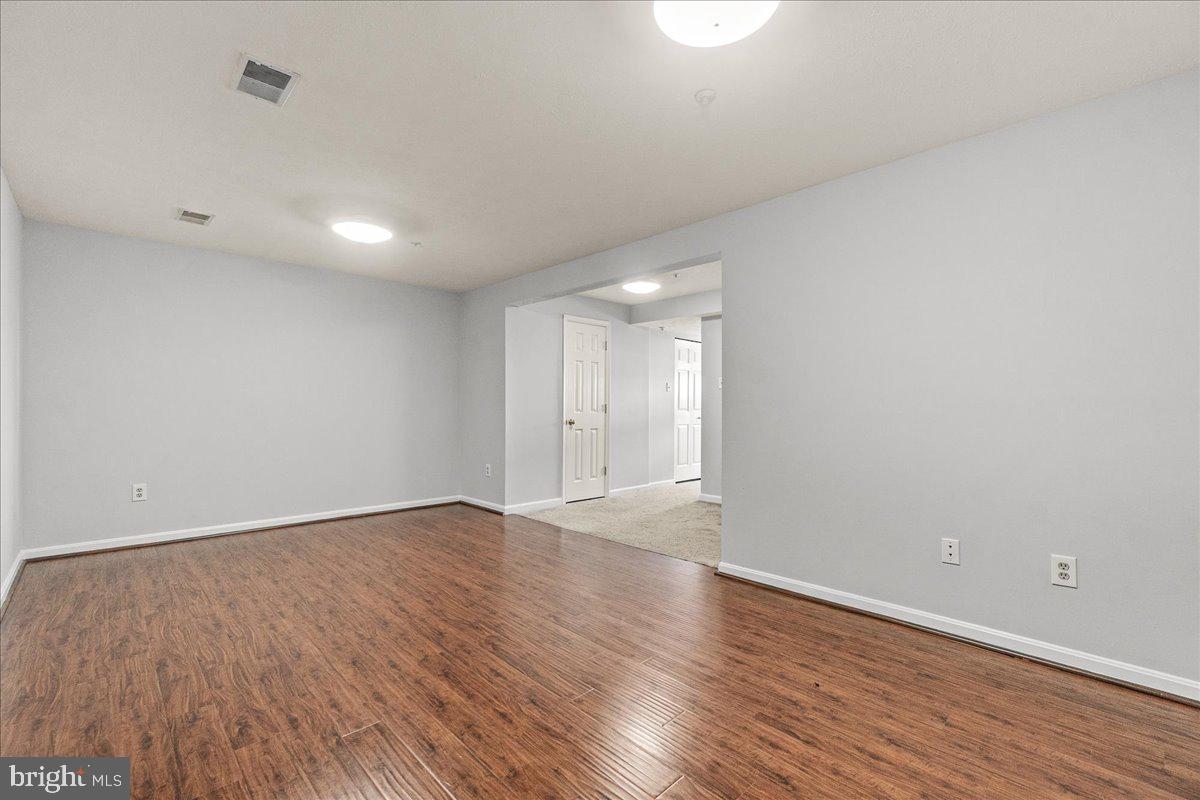 NEW MARKET WEST - Residential