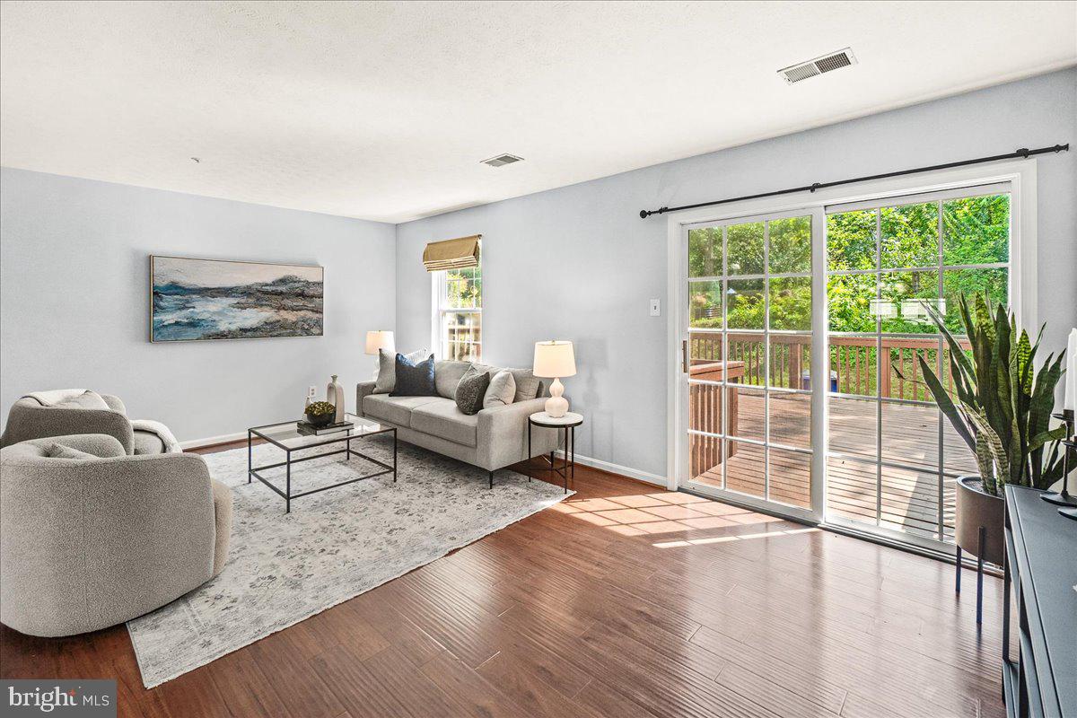 NEW MARKET WEST - Residential