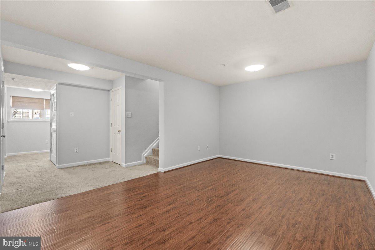 NEW MARKET WEST - Residential