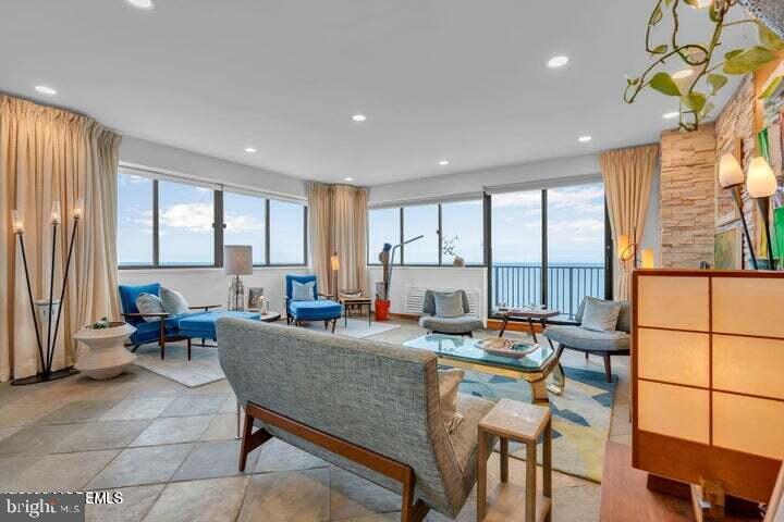 55 OCEAN AVE. PH A