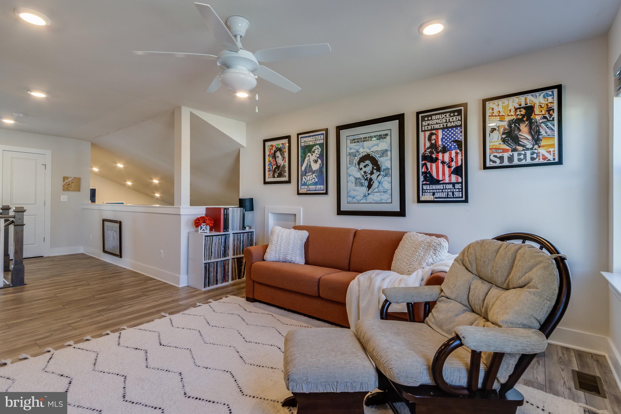 WHITE CREEK AT BETHANY - Residential