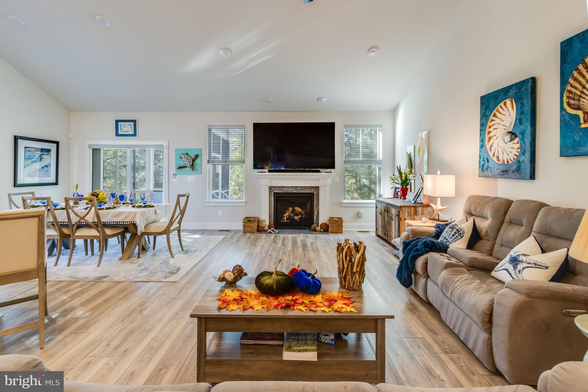 WHITE CREEK AT BETHANY - Residential