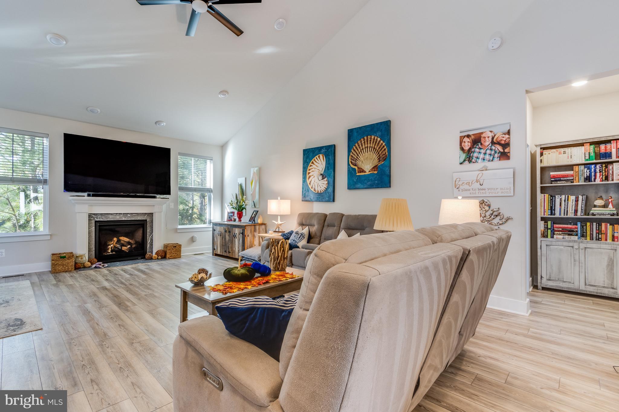 WHITE CREEK AT BETHANY - Residential