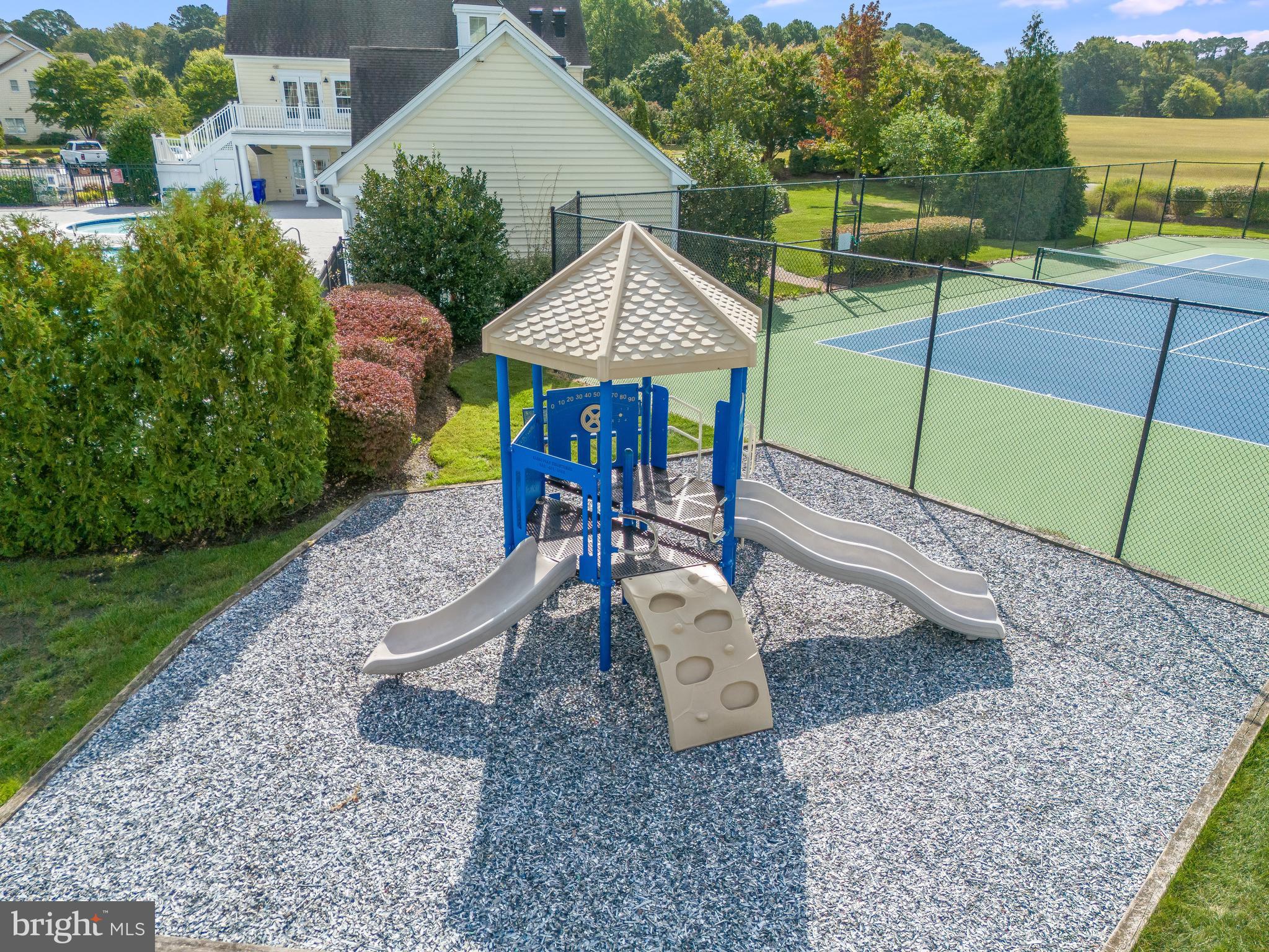 WHITE CREEK AT BETHANY - Residential