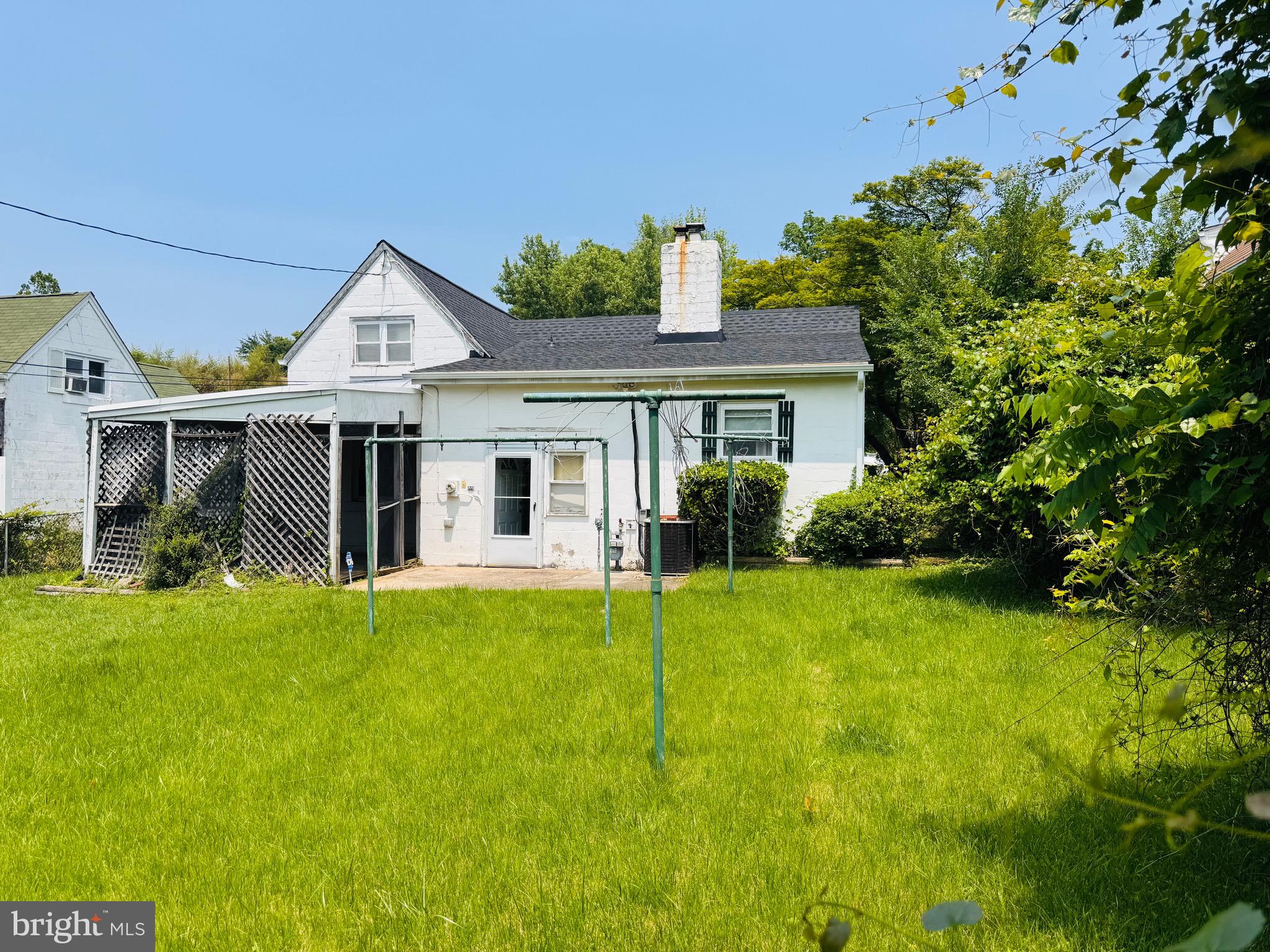 WOODLAWN - Residential