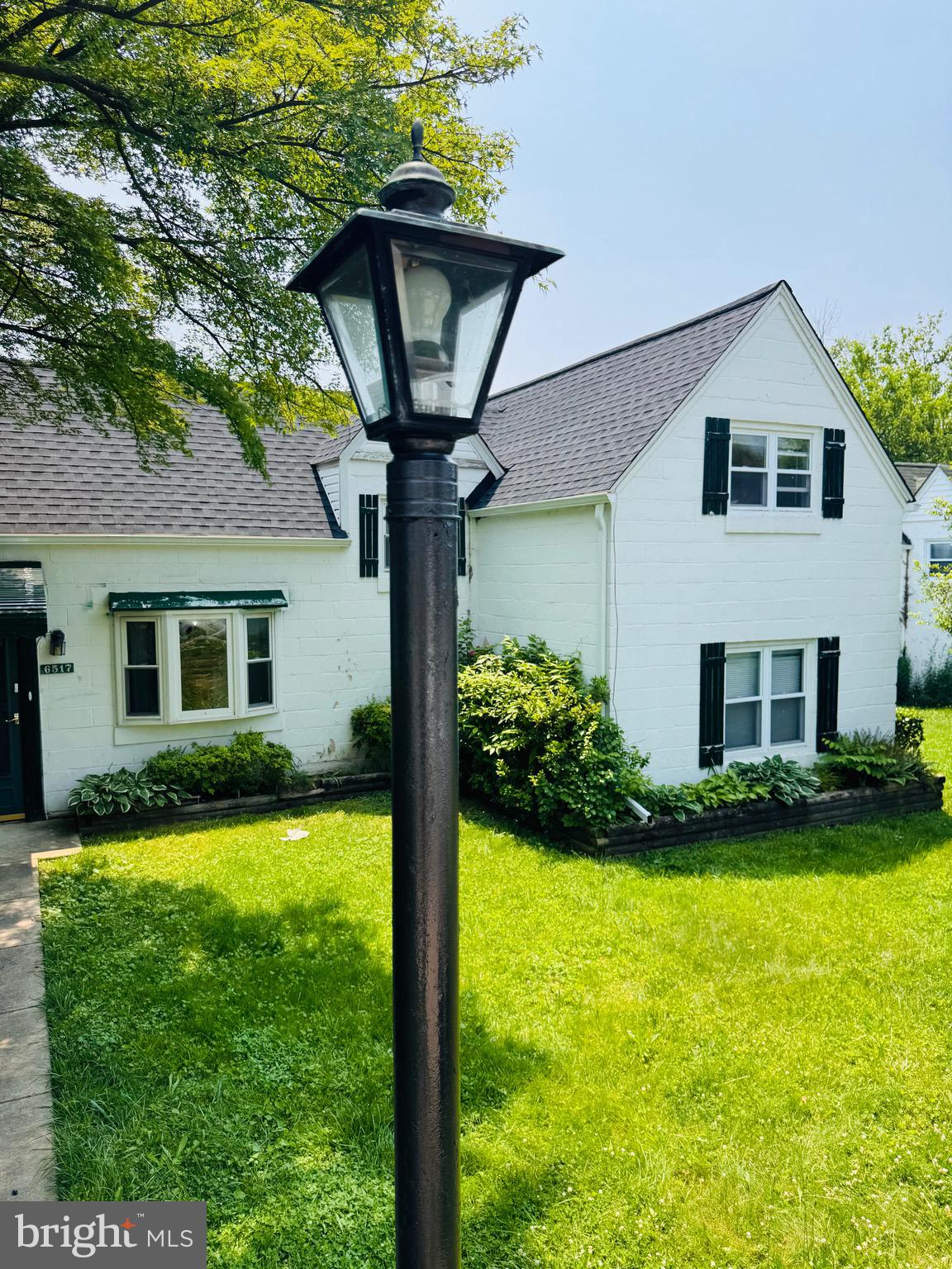 WOODLAWN - Residential