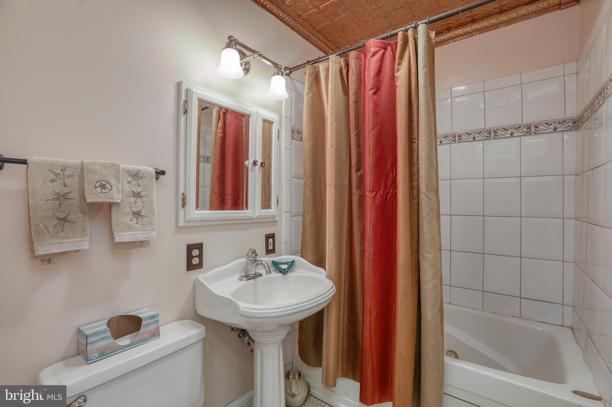 BELMONT HILLS - Residential