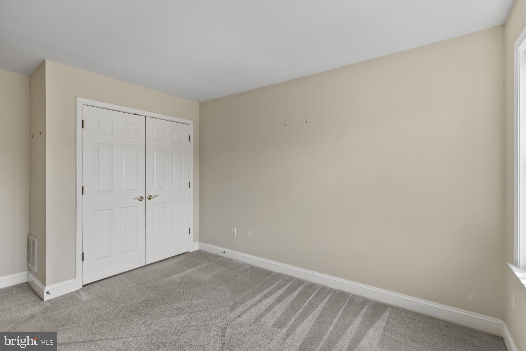 WAVERLY WOODS - Residential