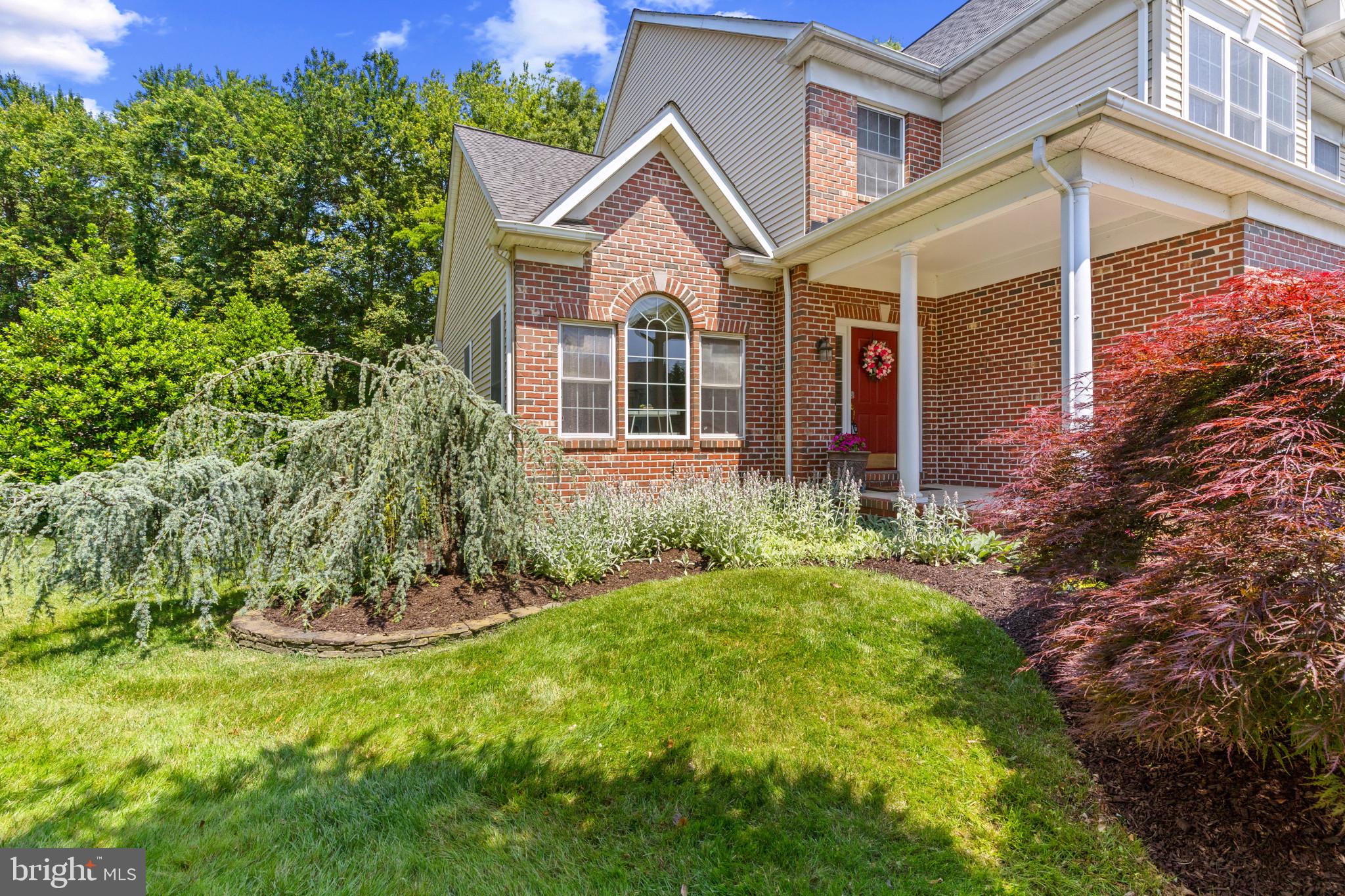 2121 CHAUCER WAY