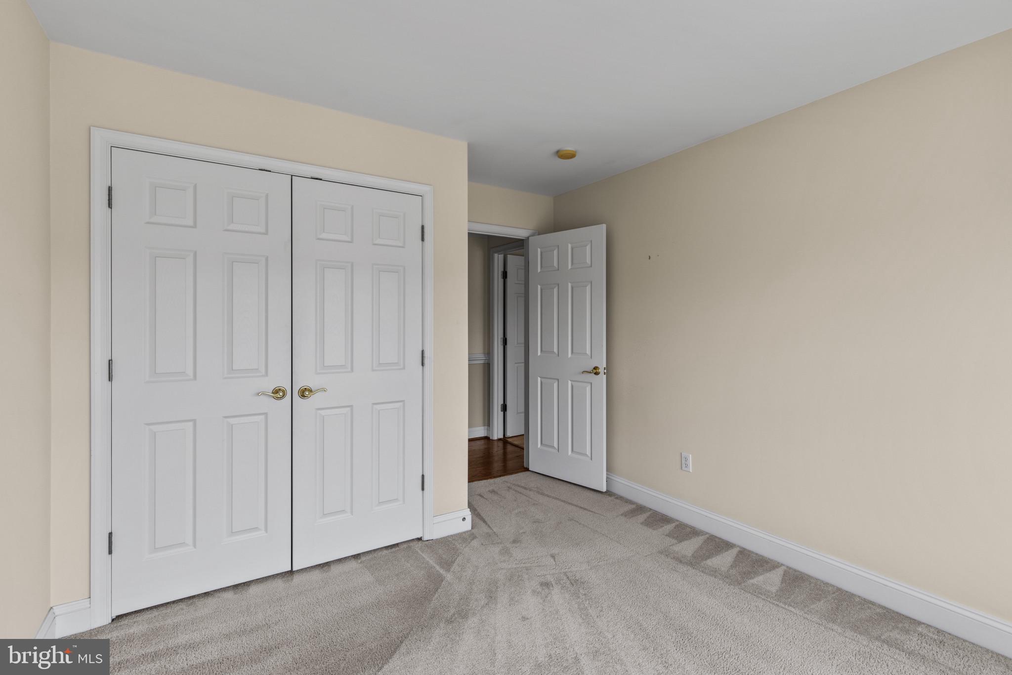 WAVERLY WOODS - Residential