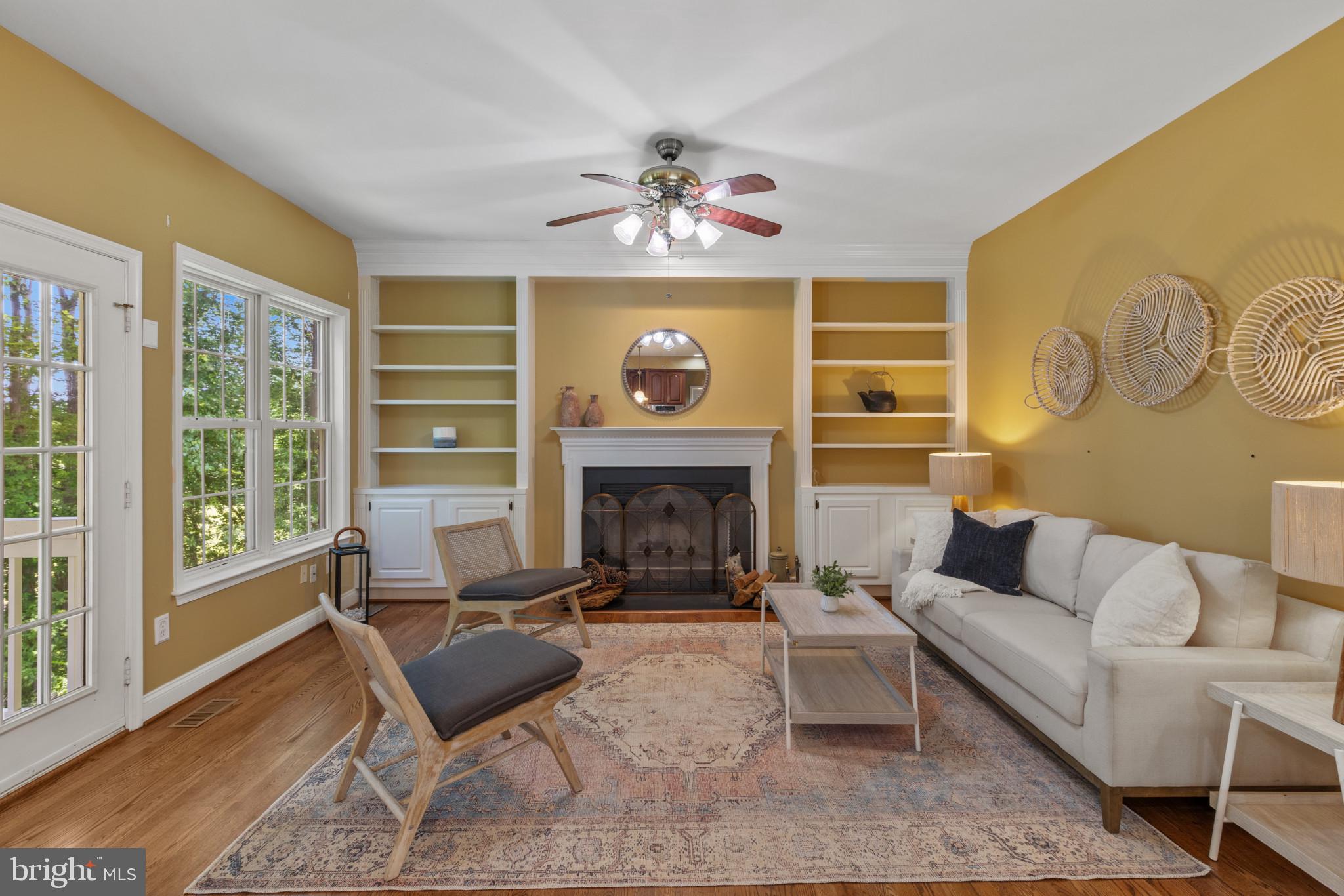 WAVERLY WOODS - Residential