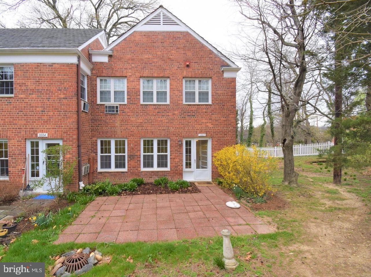 PARK FAIRFAX - Residential Lease