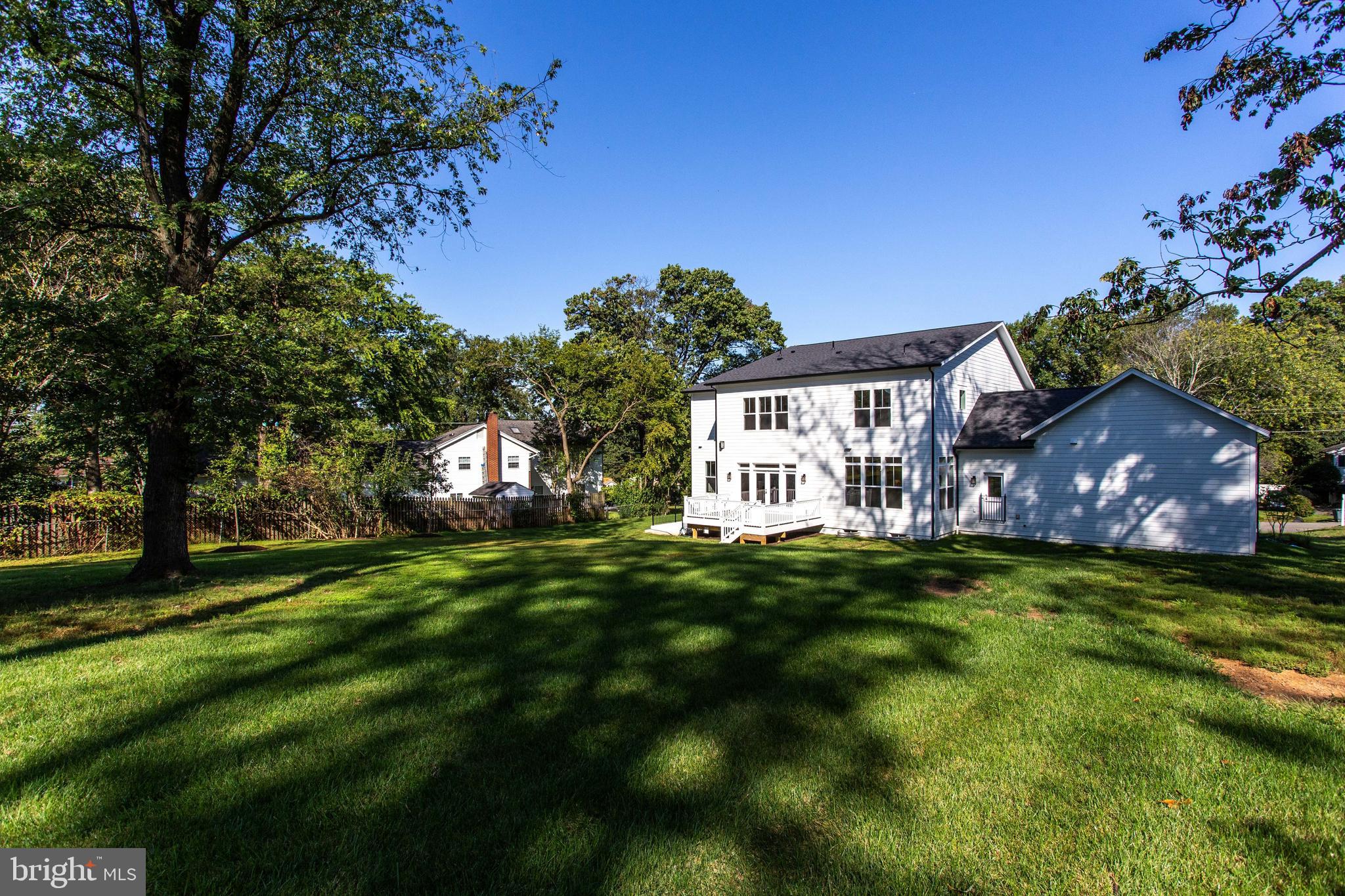 WESTBRIAR COUNTRY CLUB ESTATES - Residential