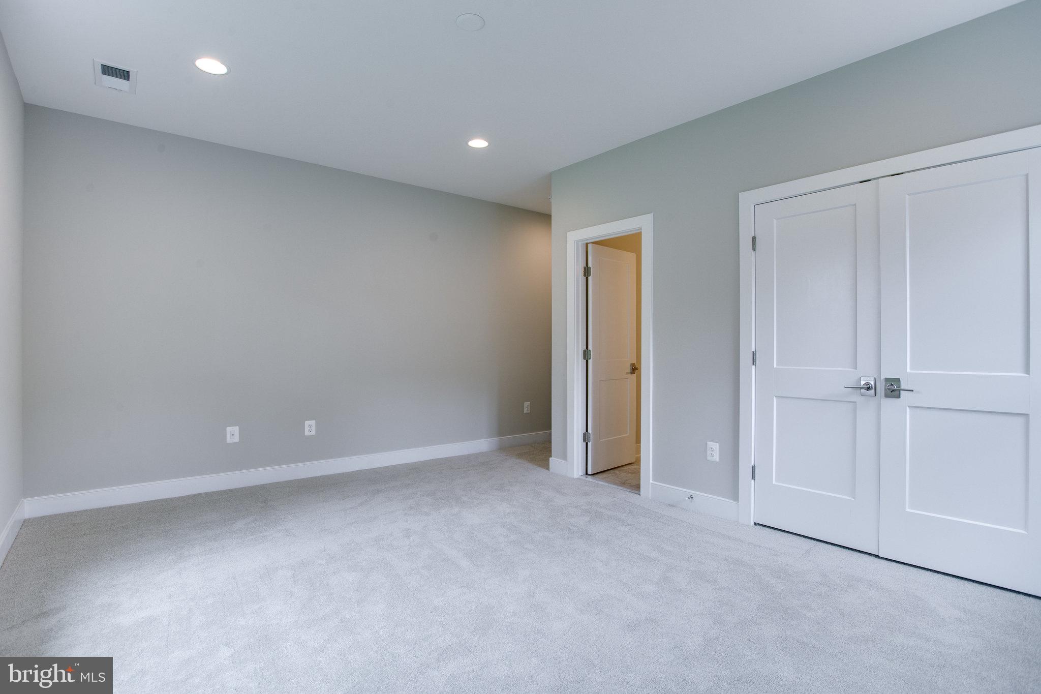 WESTBRIAR COUNTRY CLUB ESTATES - Residential