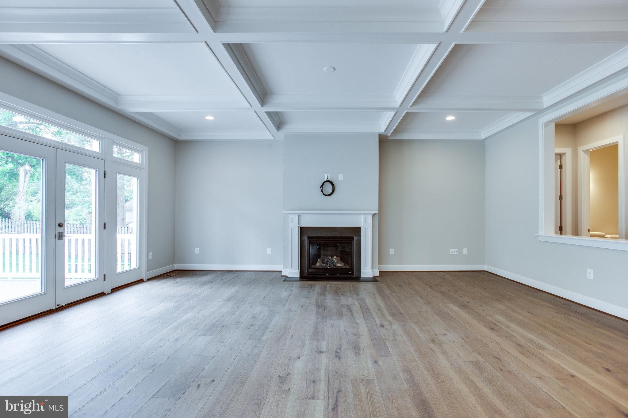 WESTBRIAR COUNTRY CLUB ESTATES - Residential